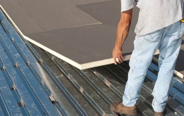 benefits of insulating Guestling Thorn flat roofing